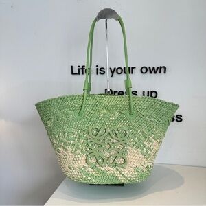 LOEWE 50x25x28cm straw bag